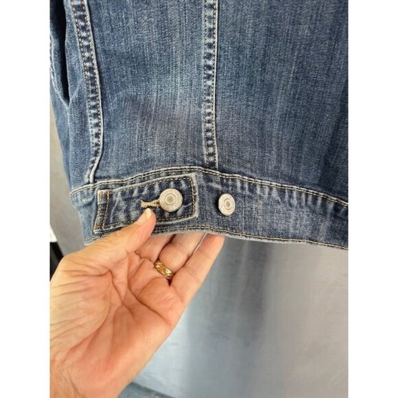 Levi Strauss & Co. Women's Denim Jacket Size‎ S - Classic Style Lightweight - Picture 13 of 14